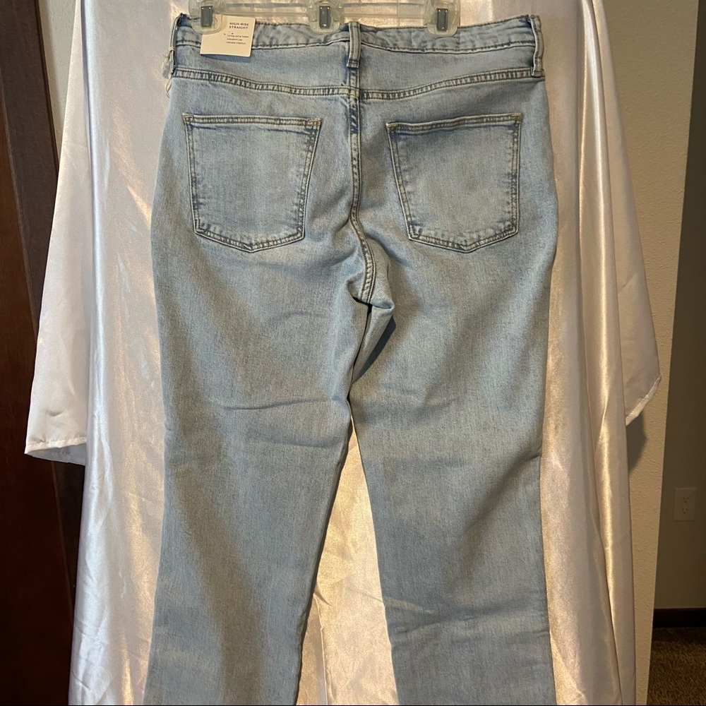 High Rise Straight Jeans - Picture 3 of 3